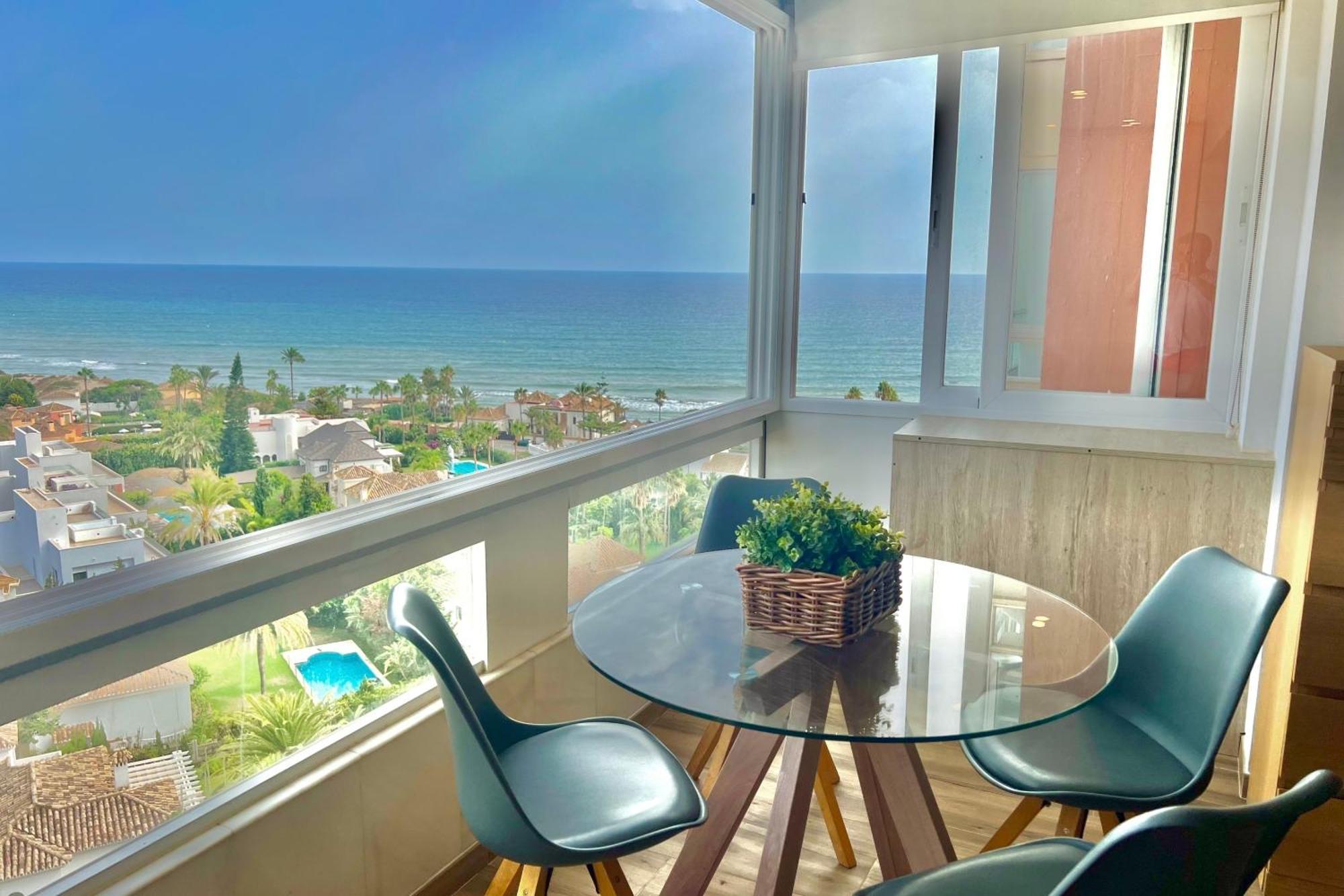 Marbella Beachfront - Beachside Apartment With Stunning Sea Views מראה חיצוני תמונה