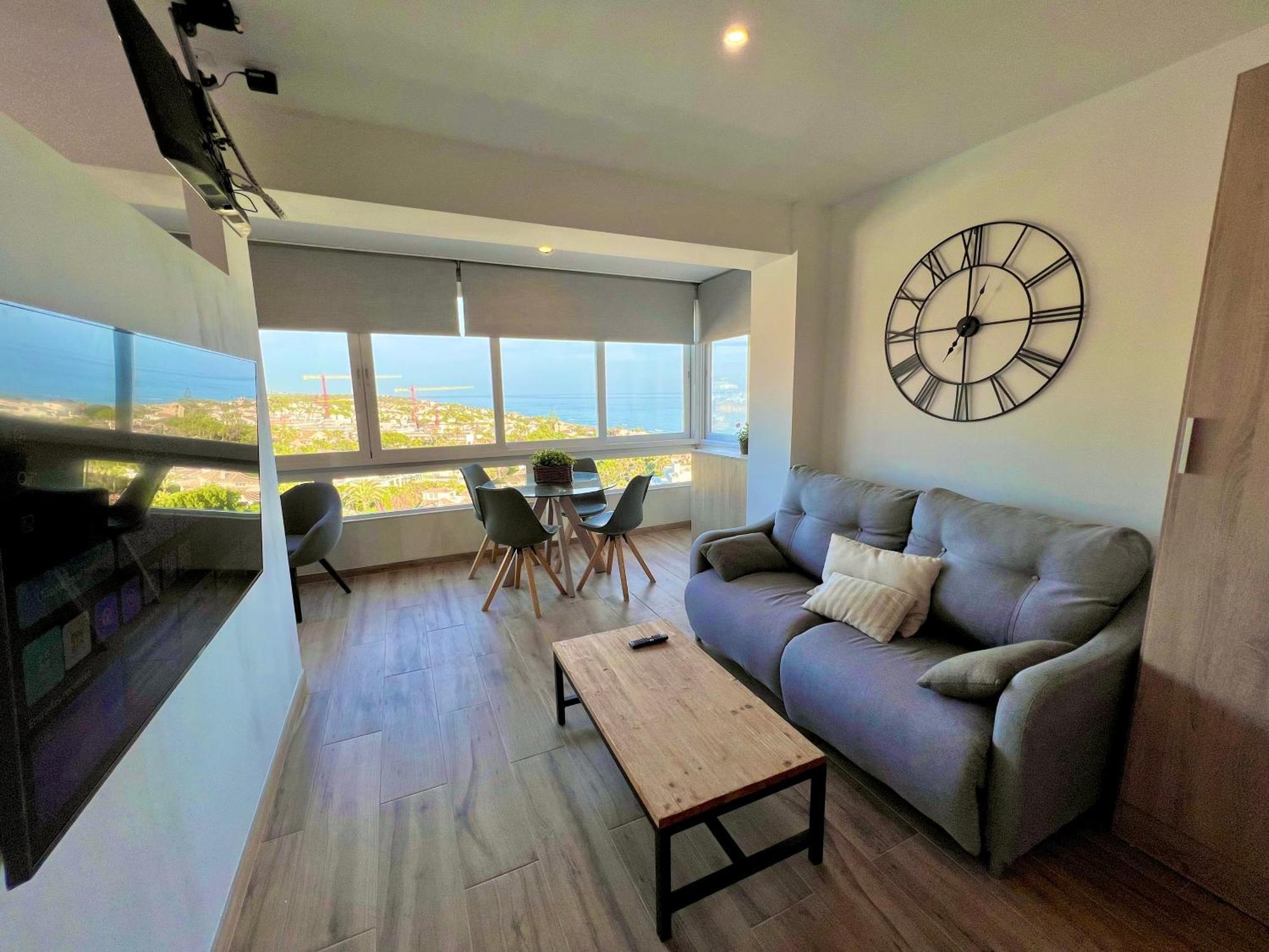 Marbella Beachfront - Beachside Apartment With Stunning Sea Views מראה חיצוני תמונה