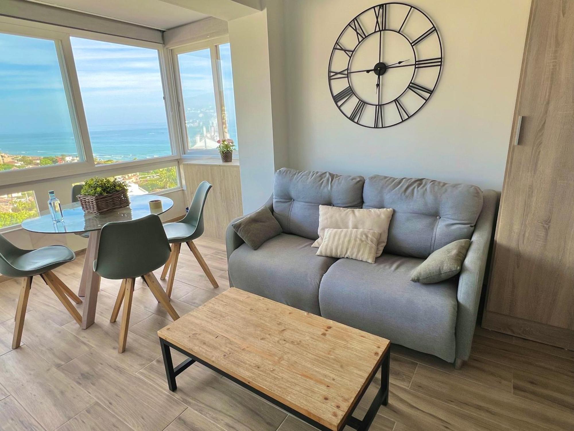 Marbella Beachfront - Beachside Apartment With Stunning Sea Views מראה חיצוני תמונה