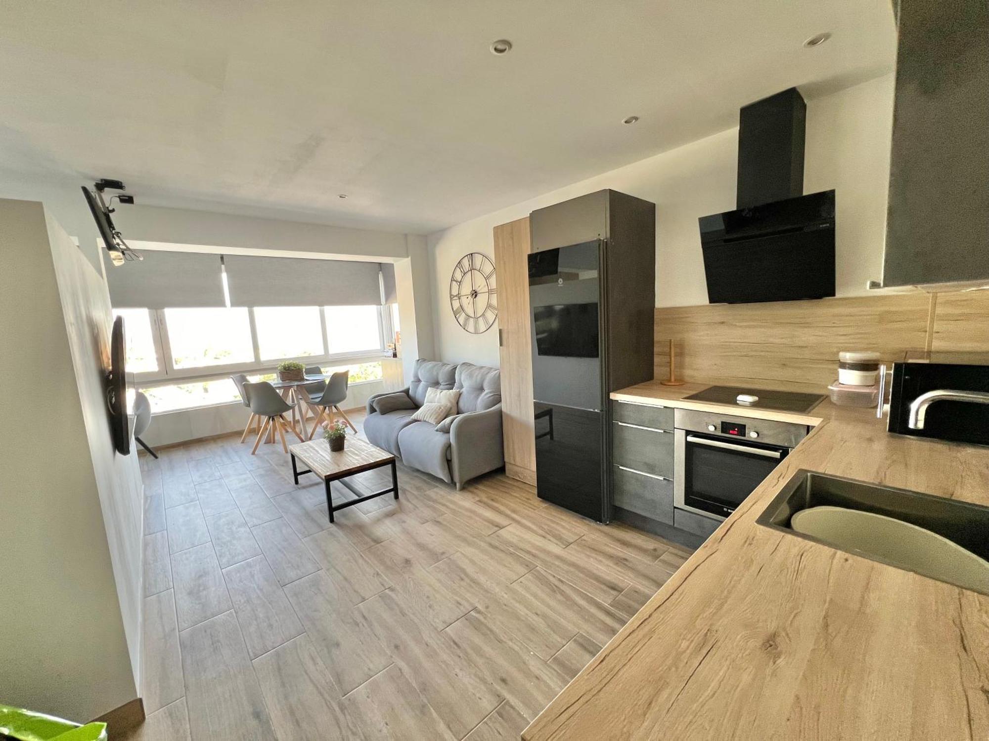 Marbella Beachfront - Beachside Apartment With Stunning Sea Views מראה חיצוני תמונה