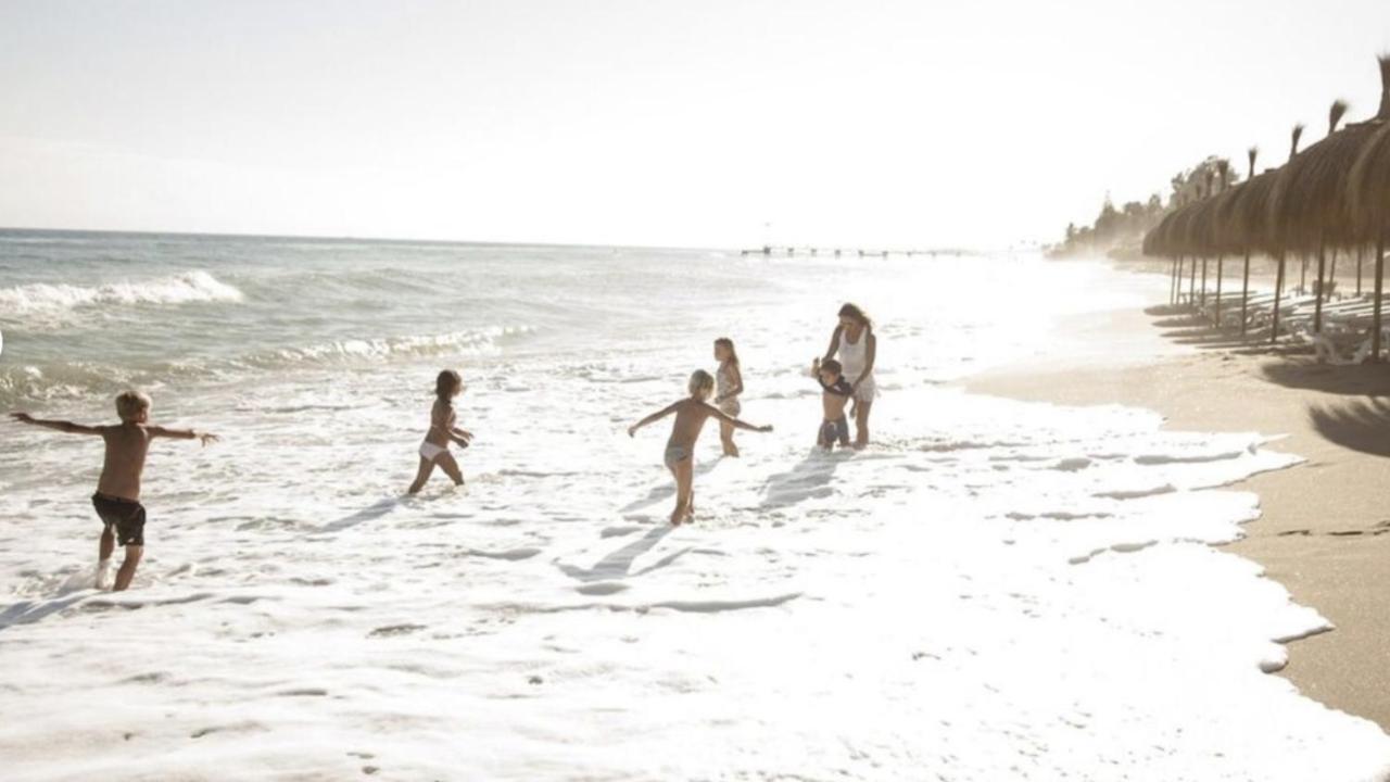 Marbella Beachfront - Beachside Apartment With Stunning Sea Views מראה חיצוני תמונה